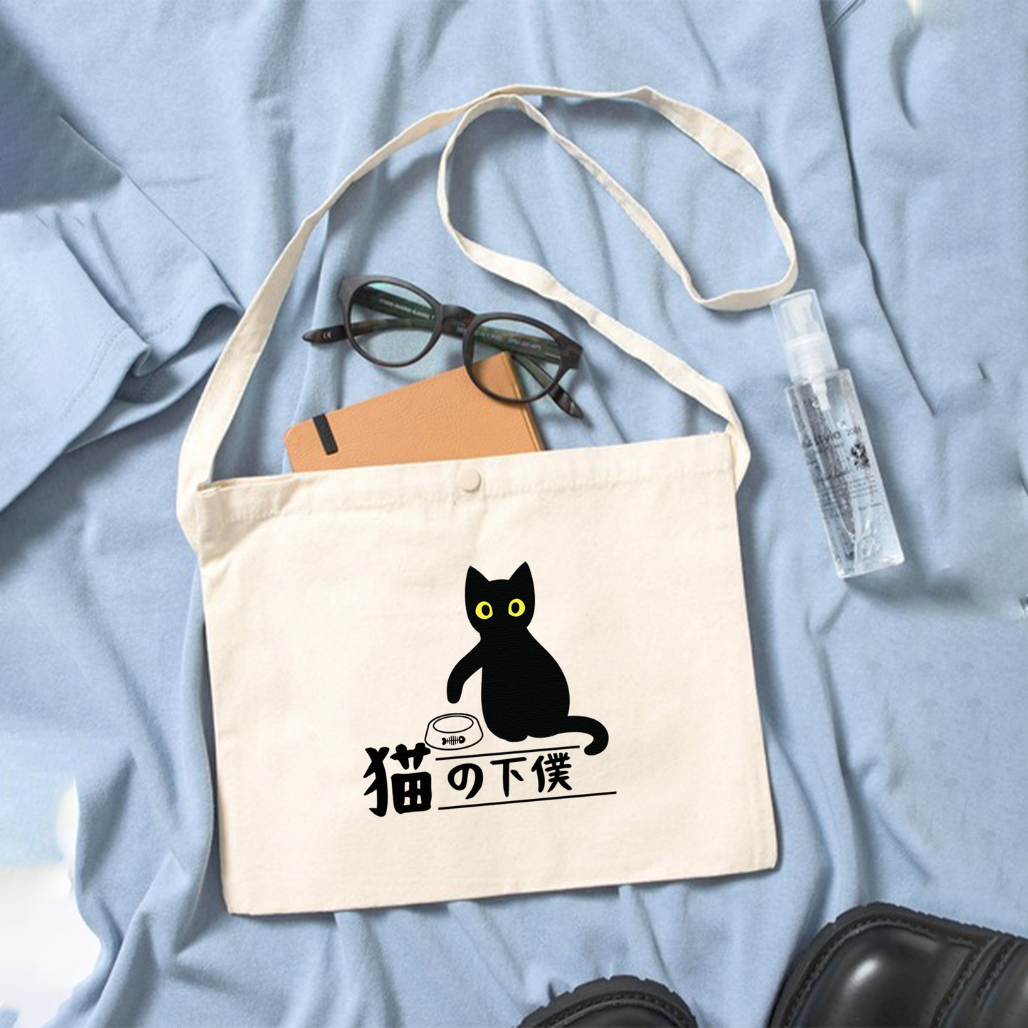 猫イラスト レギュラー キャンバス サコッシュ 猫の下僕