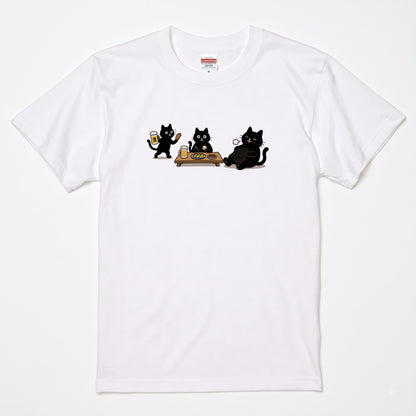 BEER CATS | 手描き風 黒猫 ビールパーティー 乾杯 グラフィック 癒やし系 Tシャツ【猫雑貨・ルームウェア・普段着・宴会着・ユニセックス・ギフトに最適】