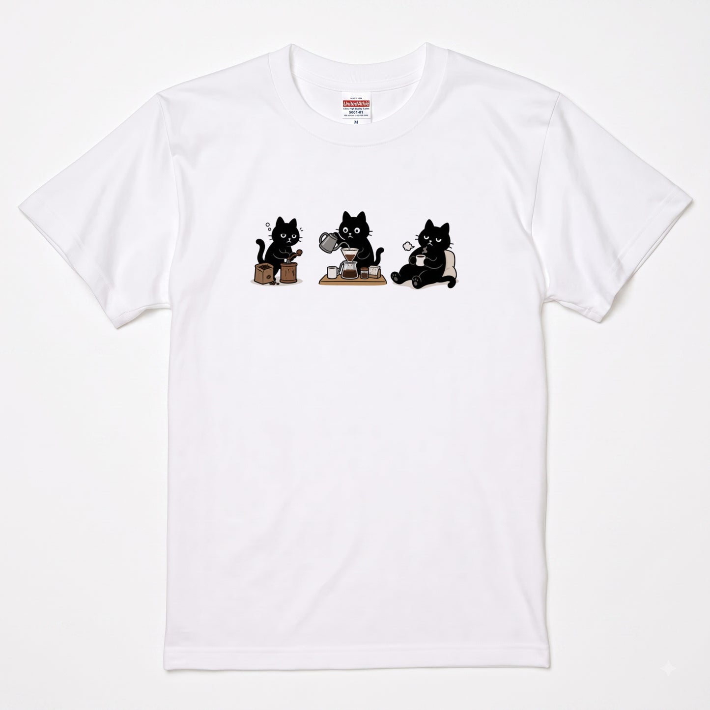 黒猫 珈琲時間 | ゆるかわ ハンドドリップ コーヒー 豆挽き カフェ 猫好き Tシャツ【黒猫グッズ・珈琲・おうちカフェ・かわいい・誕生日ギフトに最適】