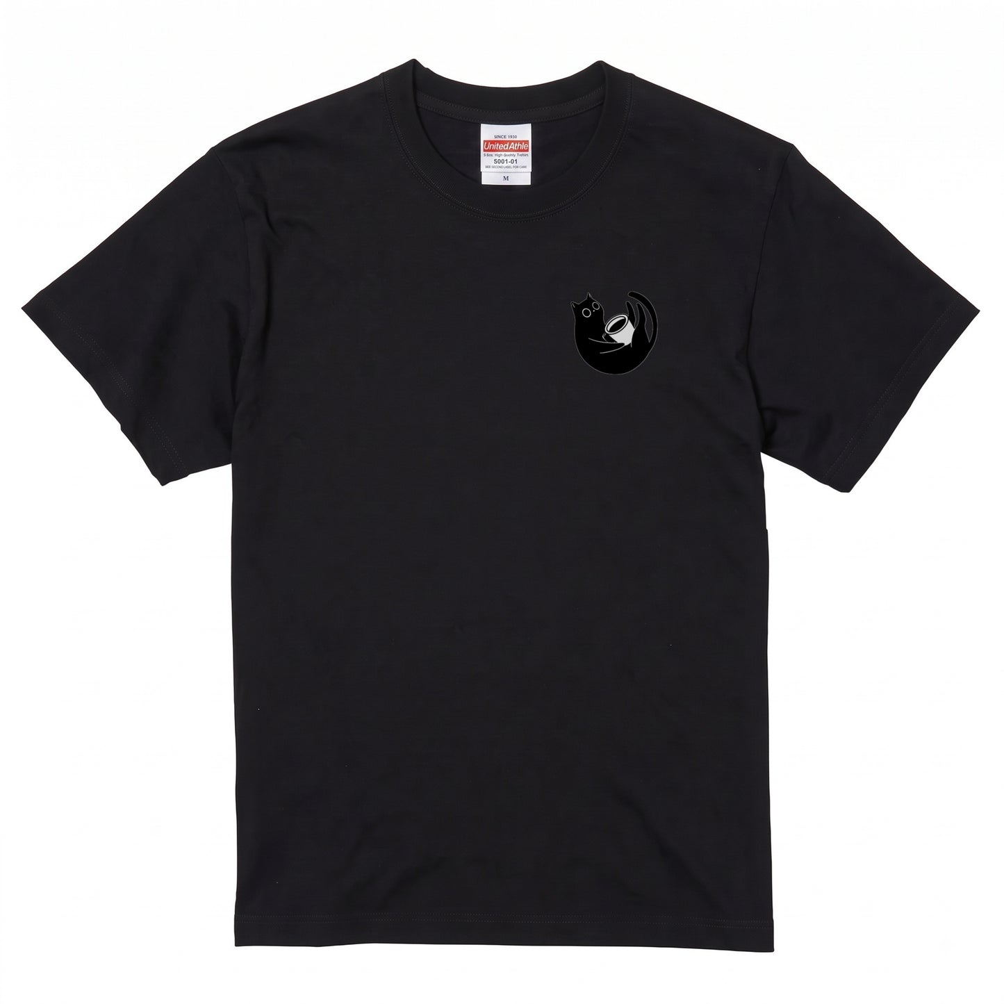 CAT & COFFEE | 手描き風 ワンポイント 黒猫 コーヒーカップ ミニマル グラフィック Tシャツ【猫雑貨・普段着・きれいめ・ユニセックス・ギフトに最適】