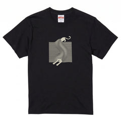 LIQUID CAT | 液体猫 オプティカルアート Tシャツ | フロントプリント