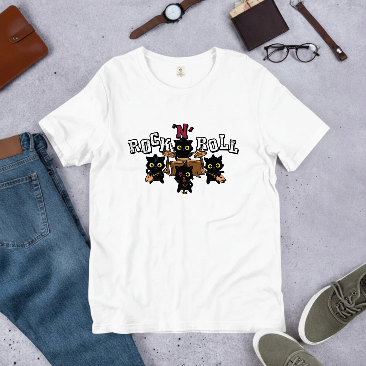 ROCK 'N' ROLL 黒猫バンド Tシャツ ｜ 猫好き・ロック・音楽好きに人気