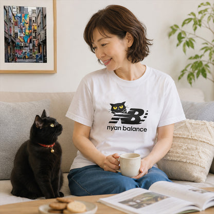 Nyan Balance 猫Tシャツ ｜おもしろ猫デザイン