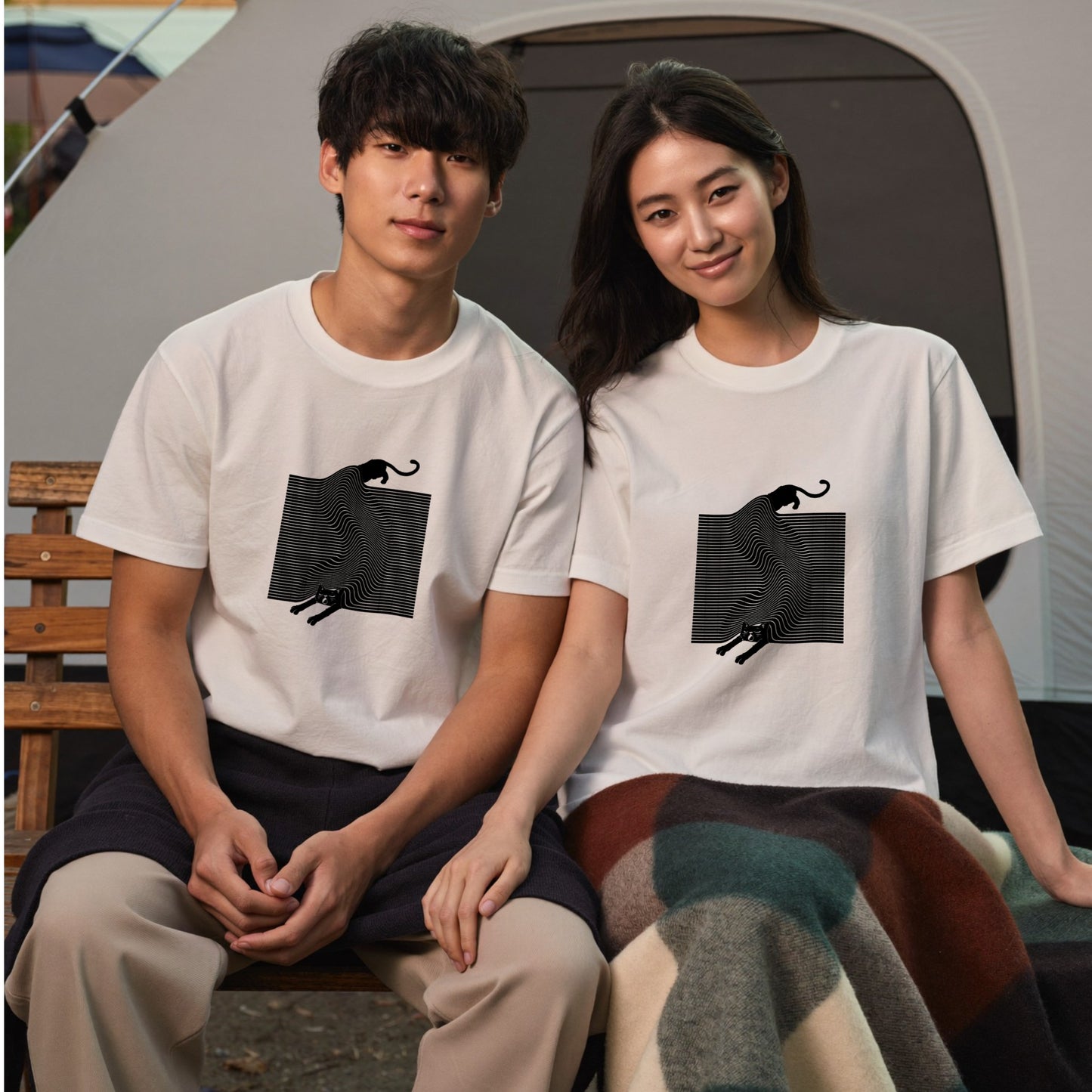液体猫 オプティカルアート Tシャツ