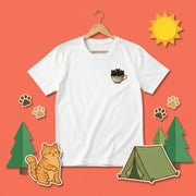 CATS IN TEACUP | クラシカル 洋風 ティーカップ ワンポイント 黒猫 グラフィック Tシャツ【猫雑貨・普段着・きれいめ・ユニセックス・ギフトに最適】