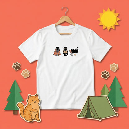 読書する黒猫たち Tシャツ