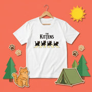 THE KITTENS | 横断歩道 ゆるかわ 子猫 パロディTシャツ【猫好き・愛猫家・イベント・ギフトに最適】