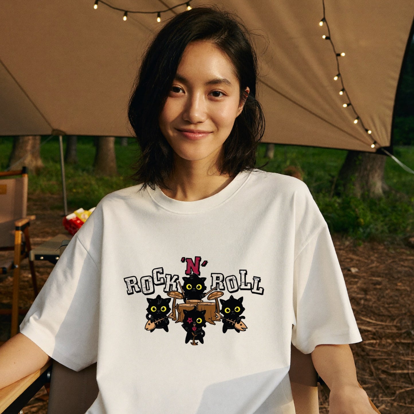 ROCK 'N' ROLL 黒猫バンド Tシャツ ｜ 猫好き・ロック・音楽好きに人気