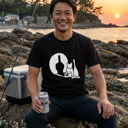 猫の影 中指 Tシャツ ｜ 猫好き・おもしろ・シュール・ジョークに人気