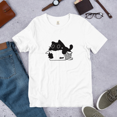 猫tシャツ ねこ 猫イラスト 段ボールが好きな猫｜アダルト&キッズサイズ.