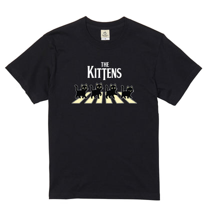 THE KITTENS | 横断歩道 ゆるかわ 子猫 パロディTシャツ【猫好き・愛猫家・イベント・ギフトに最適】