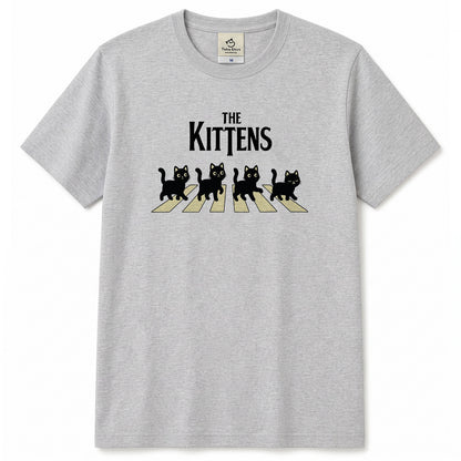 THE KITTENS | 横断歩道 ゆるかわ 子猫 パロディTシャツ【猫好き・愛猫家・イベント・ギフトに最適】