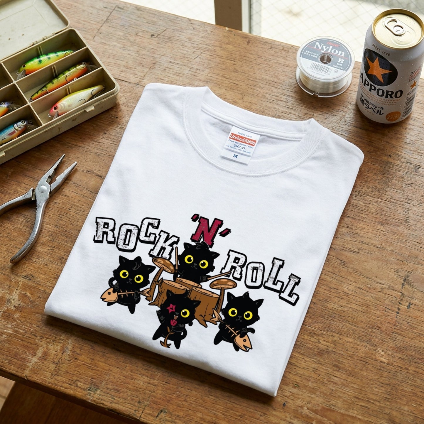 ROCK 'N' ROLL 黒猫バンド Tシャツ ｜ 猫好き・ロック・音楽好きに人気