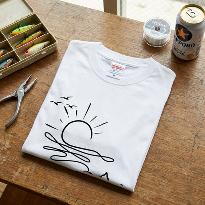 猫と毛糸の夕日 Line Art Tシャツ ｜ 猫好き・おしゃれ・ナチュラルに人気