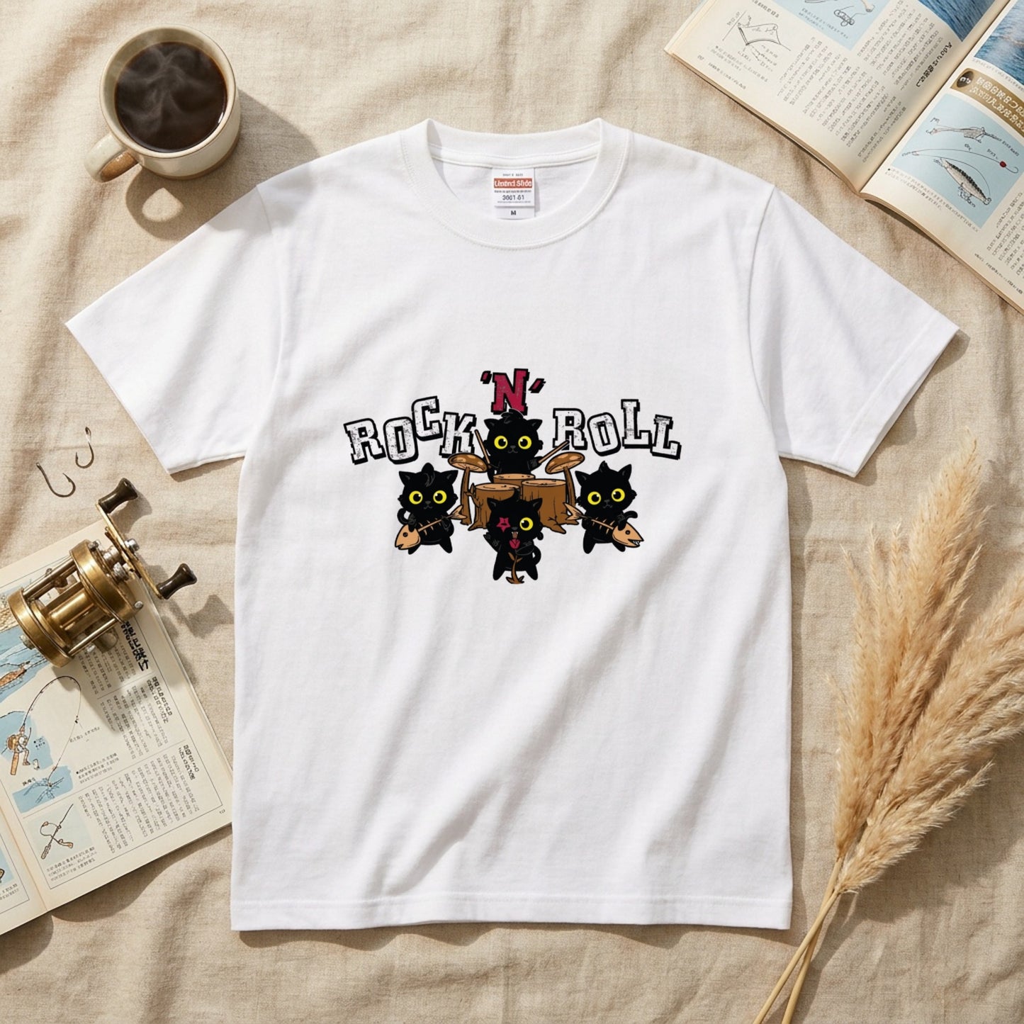 ROCK 'N' ROLL 黒猫バンド Tシャツ ｜ 猫好き・ロック・音楽好きに人気