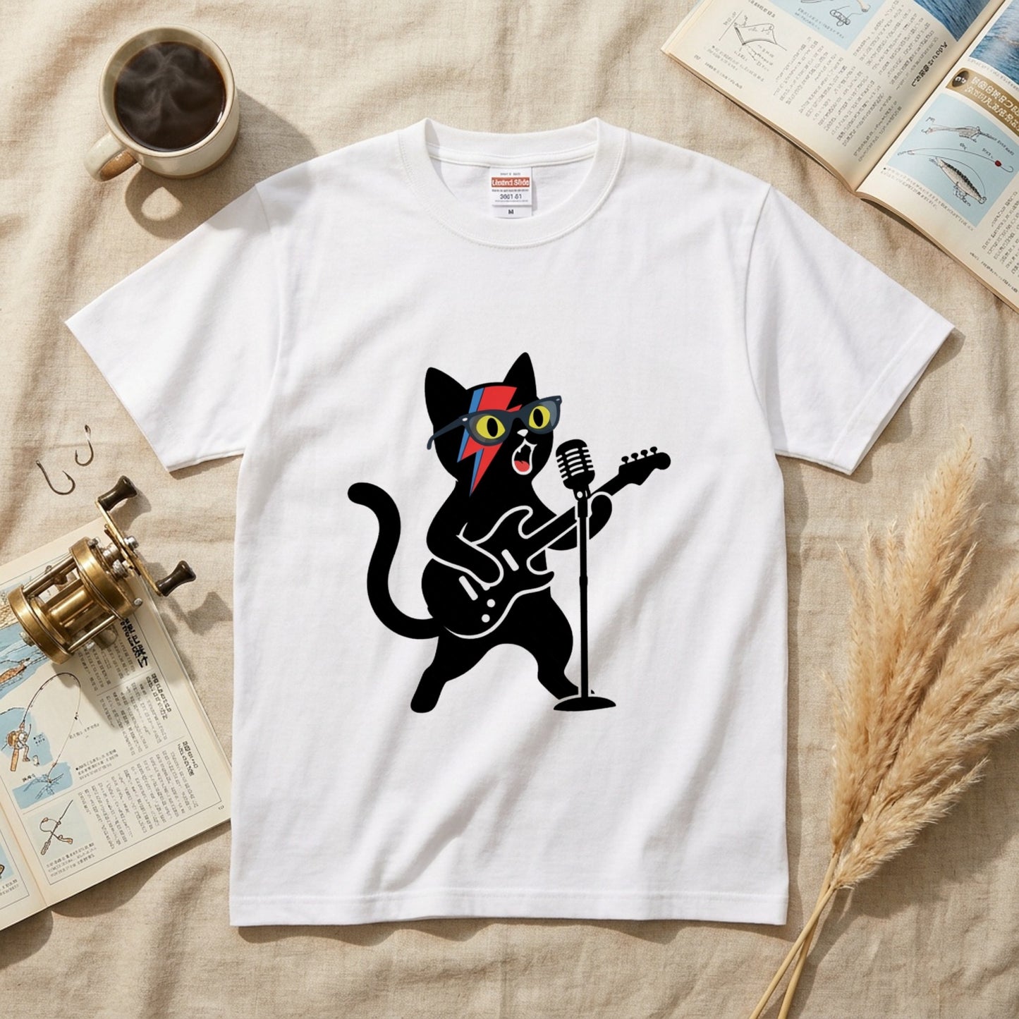 ロックスター 黒猫 ギター Tシャツ ｜ 猫好き・音楽好き・ロックに人気