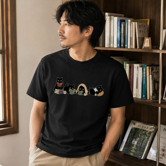 読書黒猫 Tシャツ | 猫好き・読書好き・本好きに人気